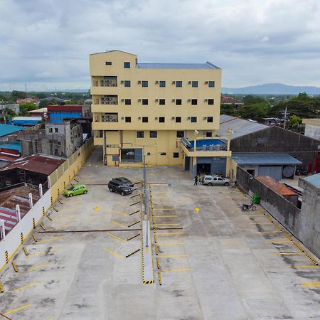 Sundaze Dormitel Hotel Naga  Exterior photo