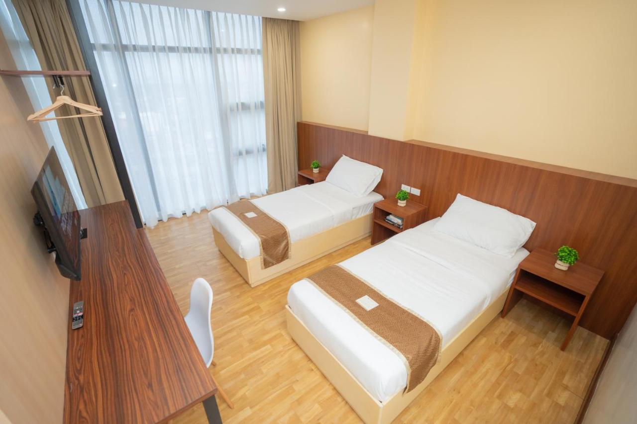 Sundaze Dormitel Hotel Naga  Exterior photo