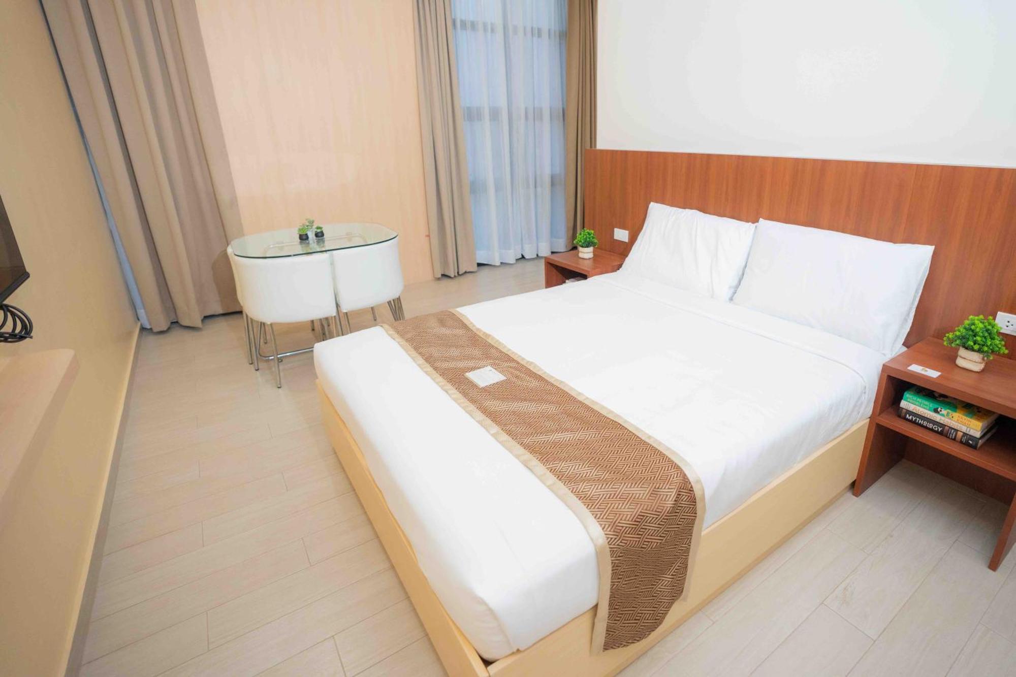 Sundaze Dormitel Hotel Naga  Exterior photo